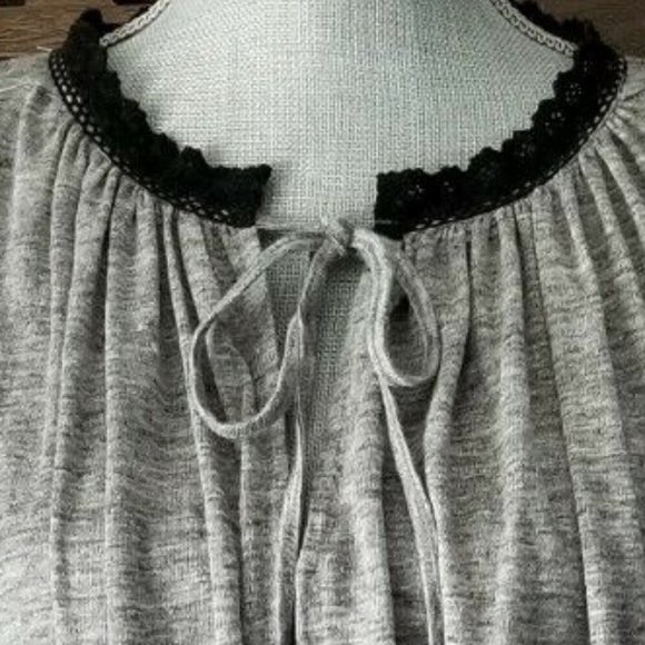 Undiscovered Eye Nelo Linen Knit Peasant Top - Picture 3 of 3